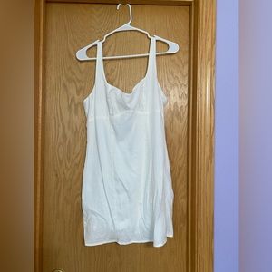 Never Worn PacSun White Dress Size Small